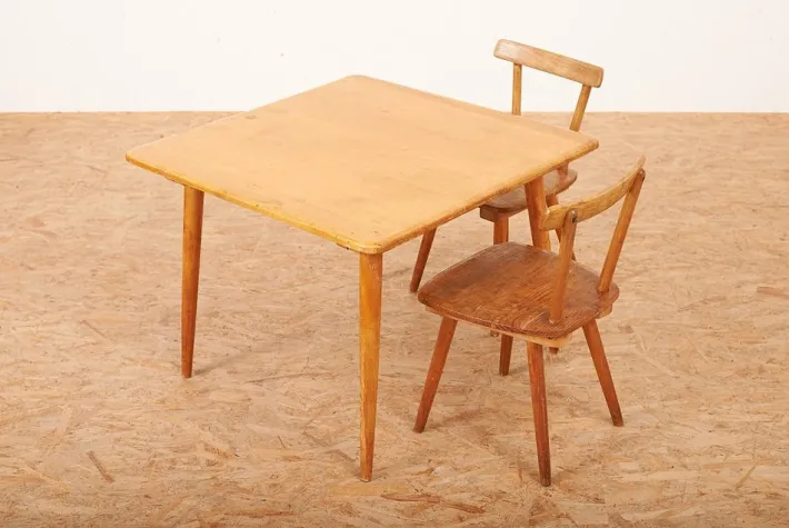 Pamono Childrens Table and Chairs by Jacob Müller for Wohnhilfe, Set of 3 Discount