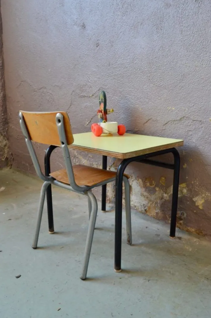 Pamono Child's Desk and Chair in Blue, Set of 2 Online