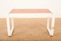 Pamono Child's Desk with White Molded Wood Legs and Wood & Red Linoleum Top, 1950s or 1960s Outlet