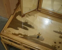 Pamono Chinese Chinoiserie Walnut Dressing Table and Stool, 1920s, Set of 2 Outlet