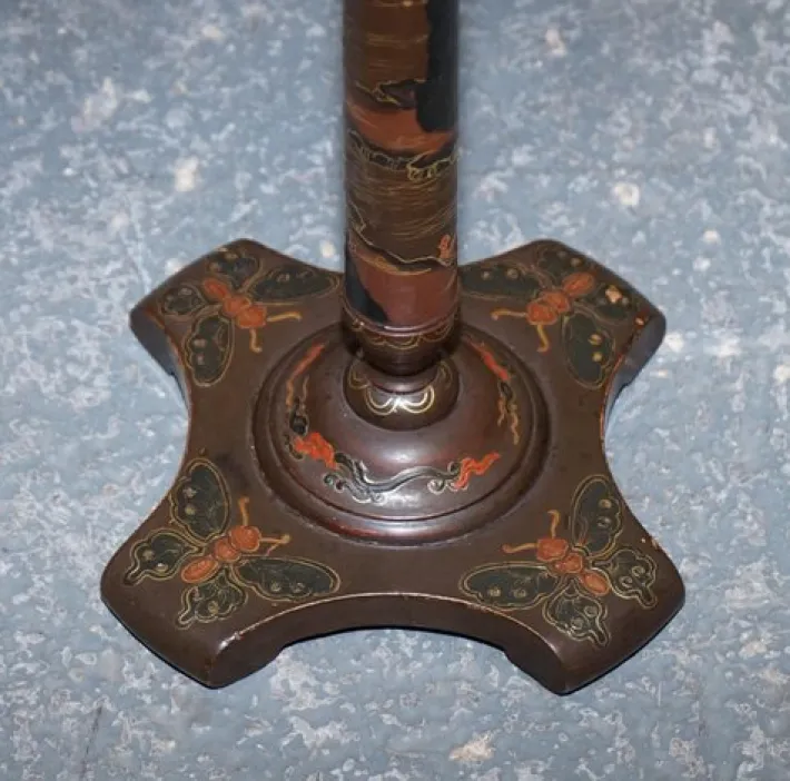 Pamono Chinoiserie Lacquered Side Table Hot