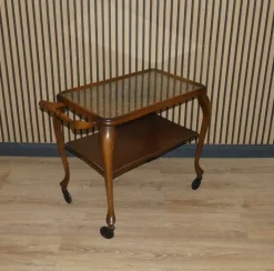 Pamono Chippendale Style Serving Bar Cart in Wicker and Glass, 1960s Discount
