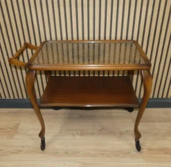 Pamono Chippendale Style Serving Bar Cart in Wicker and Glass, 1960s Discount