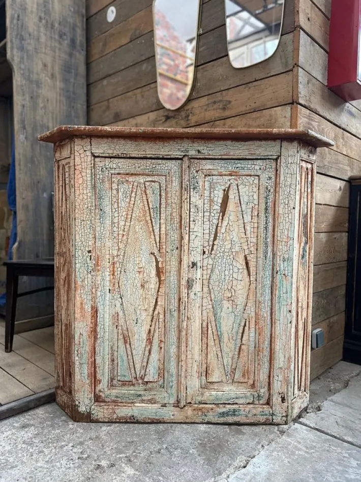 Pamono Corner Cupboard, Early 20th Century Hot