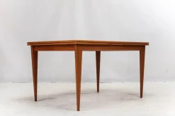 Pamono Danish Extendable Teak No. 254 Dining Table by Niels Otto Møller for J.L. Møllers, 1960s Outlet