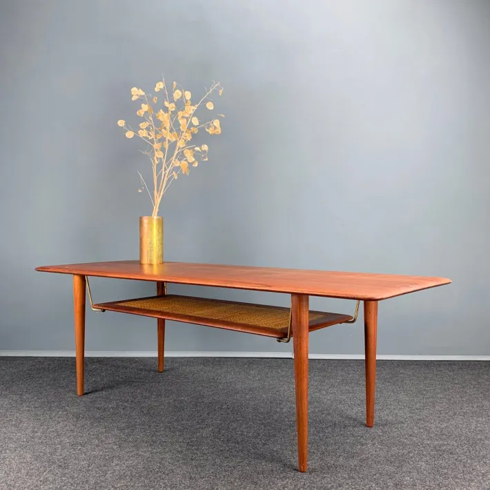 Pamono Danish FD 516 Coffee Table by Peter Hvidt & Orla Mølgaard-Nielsen for France & Son, 1960s Clearance