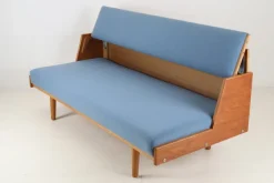 Pamono Danish GE 258 Sofa Bed by Hans Wegner for Getama, 1960s Hot
