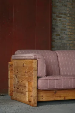 Pamono Danish Modern 3-Seater Sofa in Pomeranian Pine and Wool by Christian IV, 1970s Sale