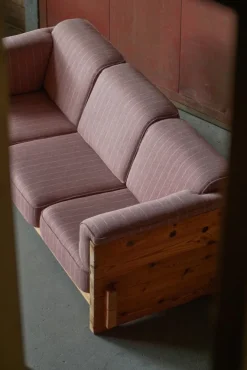 Pamono Danish Modern 3-Seater Sofa in Pomeranian Pine and Wool by Christian IV, 1970s Sale