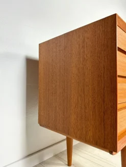 Pamono Danish No. 18 Sideboard in Teak attributed to Omann Jun, 1960s Hot