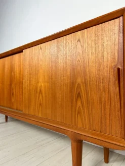 Pamono Danish No. 18 Sideboard in Teak attributed to Omann Jun, 1960s Hot