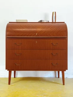 Pamono Danish Round Desk, 1950s Outlet