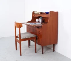 Pamono Danish Secretary in Teak with Pull Out Mirror and Desk, 1960s Clearance