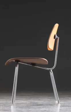 Pamono DCM Dining Chair by Charles & Ray Eames for Herman Miller, 1955