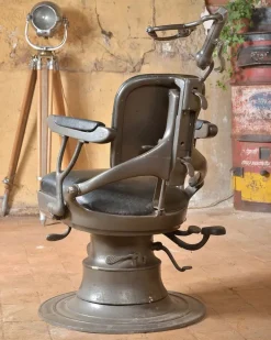 Pamono Dentist's Chair, 1940s Clearance
