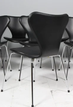 Pamono Dining Chairs attributed to Arne Jacobsen for Fritz Hansen, 2020, Set of 8 Online