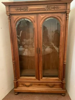Pamono 2-Door Display Cabinet in Walnut with Detached Columns, 19th Century Outlet