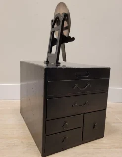 Pamono Dresser with Mirror in Lacquered Black, Japan, 1880s Clearance
