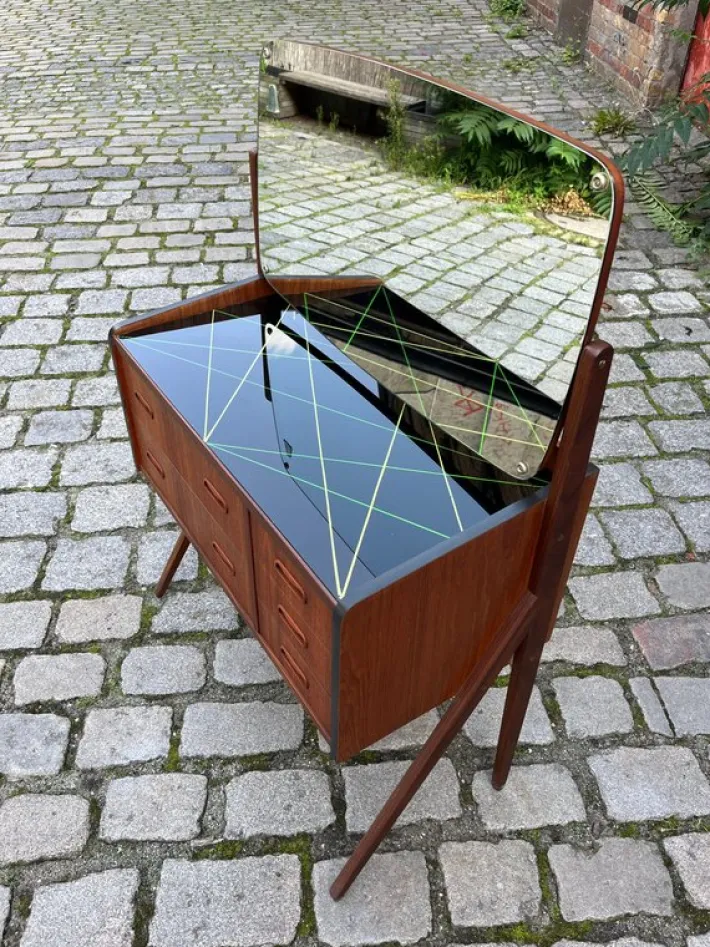 Pamono Dressing Table in Teak with Patterned Glass Top Discount
