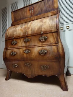 Pamono Dutch Bombe Cylinder Secretaire, 1700s Outlet