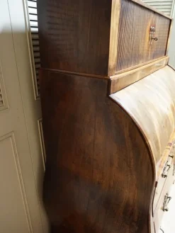 Pamono Dutch Bombe Cylinder Secretaire, 1700s Outlet