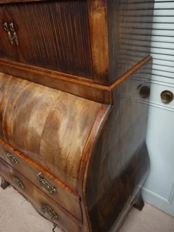 Pamono Dutch Bombe Cylinder Secretaire, 1700s Outlet