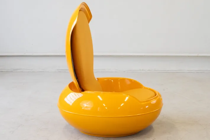 Pamono Egg Chair by Peter Ghyczy , 1970s