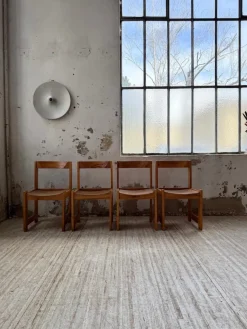 Pamono Elm Chairs in the style of Maison Regain, 1980s, Set of 4 Hot