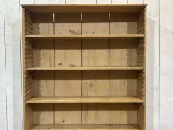 Pamono English Bookcase in Fir Clearance