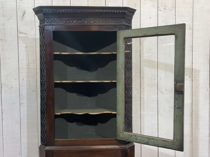Pamono English Corner Cabinet in Walnut, Mahogany and Oak, 19th Century