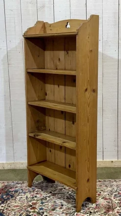 Pamono English Fir Bookcase, 1900s Clearance