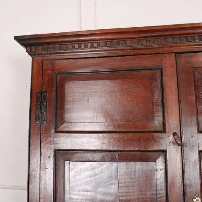 Pamono English Oak Linen Press Discount