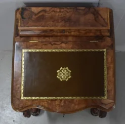 Pamono English Walnut Davenport Secretaire, 1800s New