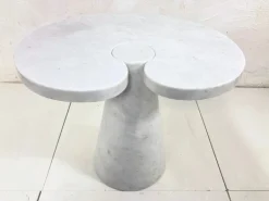 Pamono Eros Side Table in White Marble by Angelo Mangiarotti, 1970s Sale