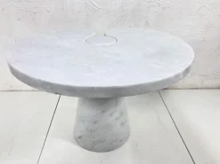 Pamono Eros Side Table in White Marble by Angelo Mangiarotti, 1970s Sale