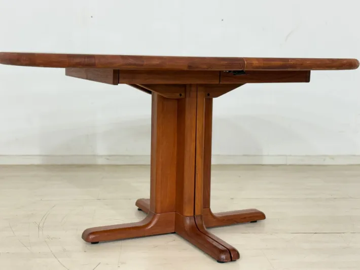Pamono Extendable Dining Table in Teak from Dyrlund Best