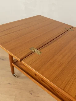 Pamono Extendable Serving Trolley by Poul Jeppesen for Poul Jeppesens Møbelfabrik, 1960s Outlet