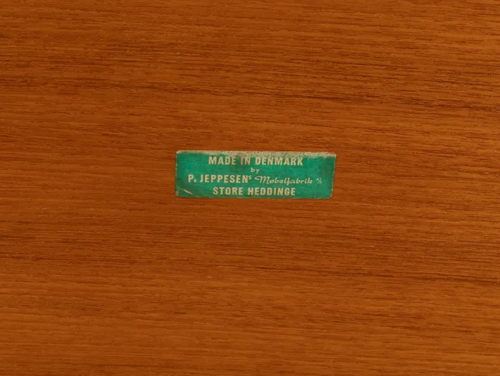 Pamono Extendable Serving Trolley by Poul Jeppesen for Poul Jeppesens Møbelfabrik, 1960s Outlet