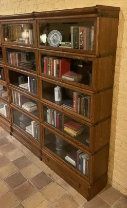 Pamono Four-Module Oak Wall Bookcase from Globe Wernicke, 1890s Best
