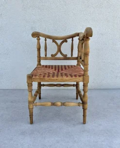 Pamono French Carved Wood Corner Chair with Woven Rush Seat, Early 20th Century New
