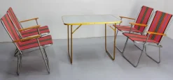 Pamono French Folding Camping Chairs and Table, 1950s, Set of 5 Outlet