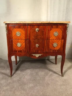 Pamono French Louis XVI Chest of Drawers, 1790s-1800s Clearance