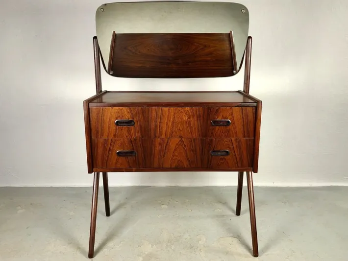 Pamono Fully Restored Vintage Danish Rosewood Dressing Table, 1960s Best