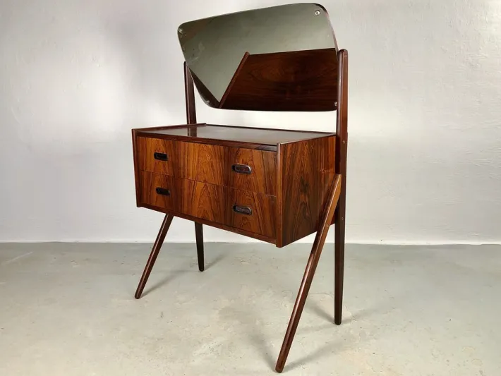 Pamono Fully Restored Vintage Danish Rosewood Dressing Table, 1960s Best