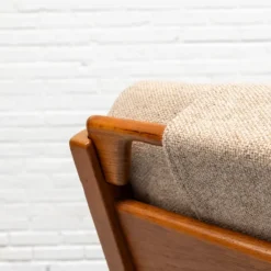 Pamono GE-375 Chair and Ottoman by Hans Wegner for Getama, Set of 2 New