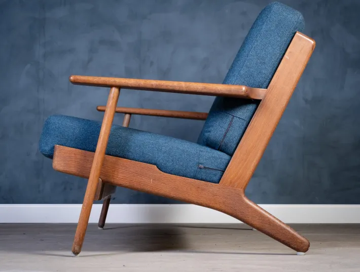 Pamono GE290 Three-Seater Sofa in Oak by Hans J. Wegner for Getama, 1960s