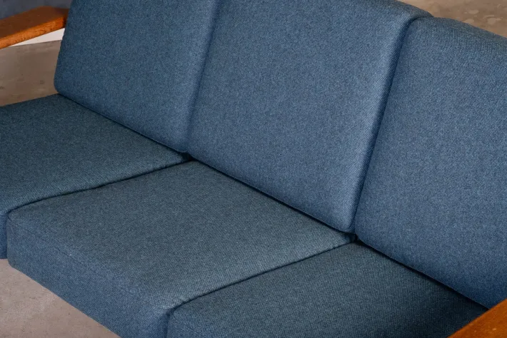 Pamono GE290 Three-Seater Sofa in Oak by Hans J. Wegner for Getama, 1960s