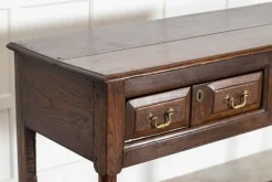 Pamono George III English Vernacular Oak Dresser Base, 1800 Clearance