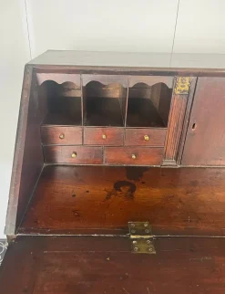 Pamono Georgian Mahogany Bureau, Mid -18th Century Discount