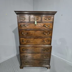 Pamono Georgian Mahogany Chest on Chest of Drawers, 1750s Sale